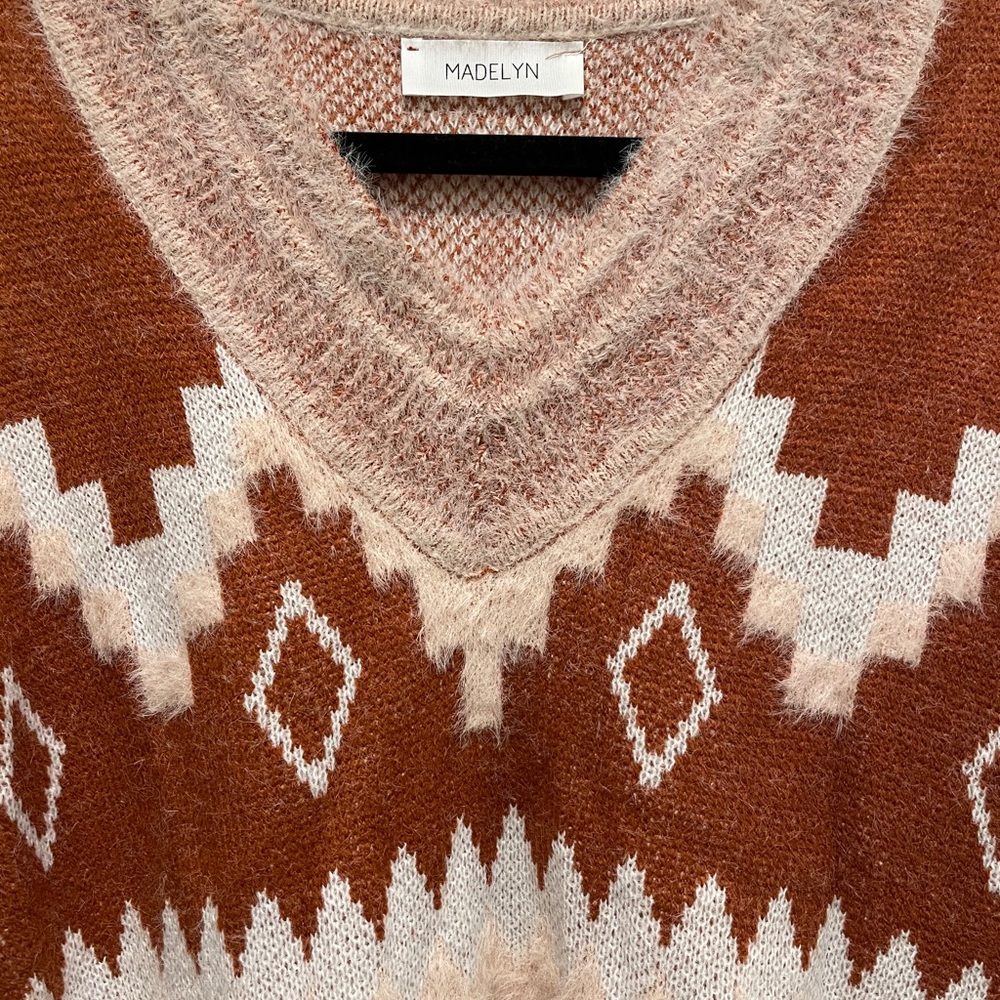 Aztec Sweater - Picture 3 of 3